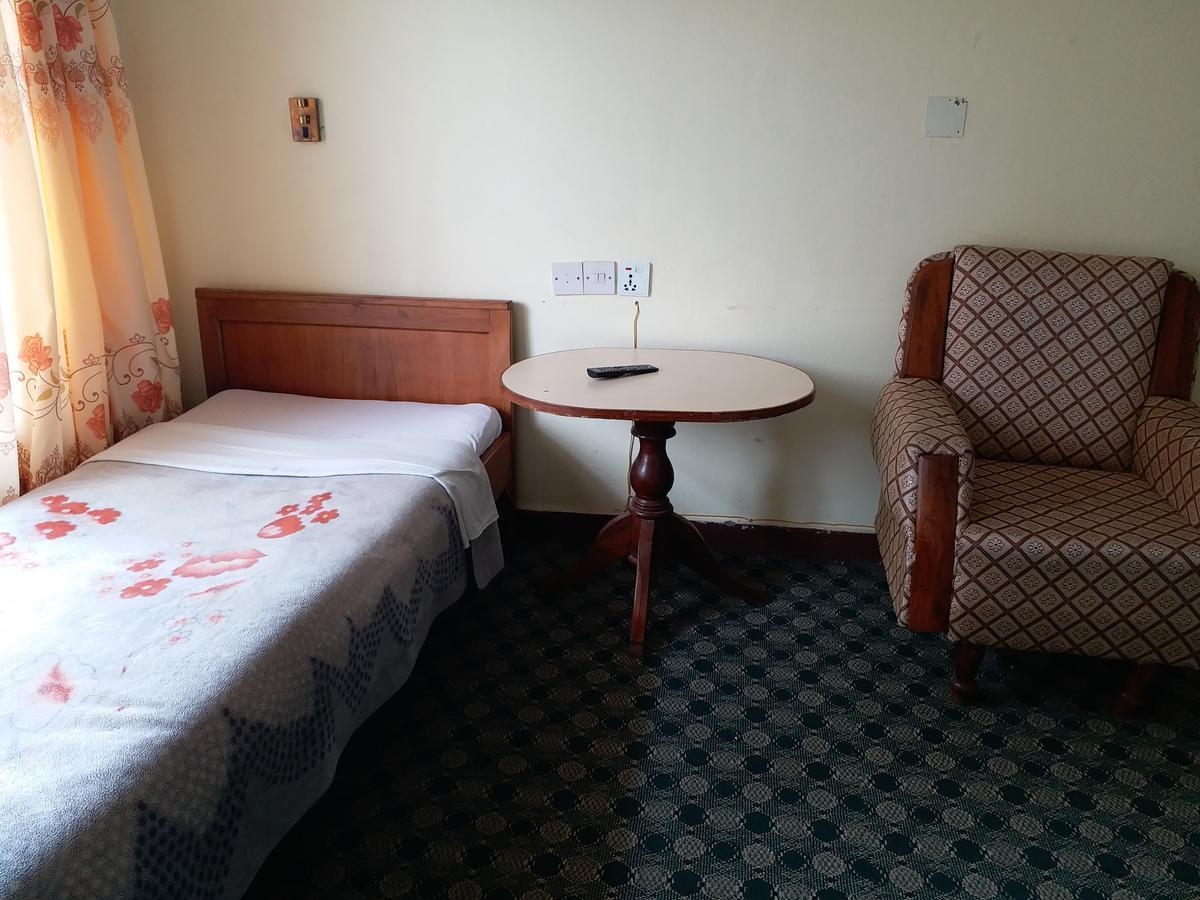 Hotel Marigold Pokhara Esterno foto