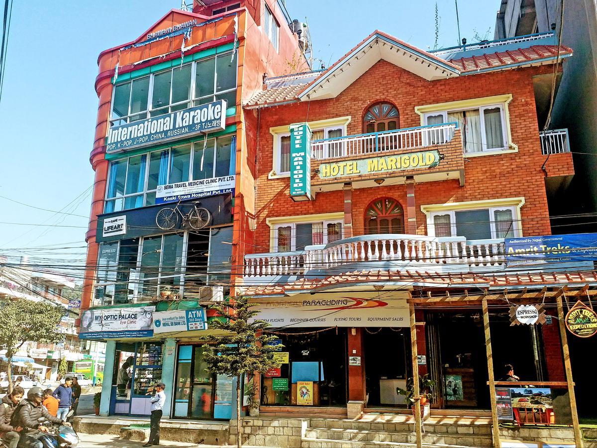 Hotel Marigold Pokhara Esterno foto